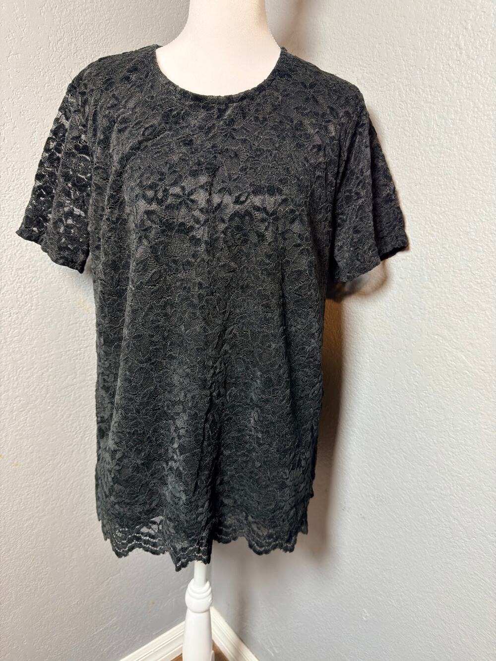 Teddi Rose Black Floral Lace Overlay Tunic Top XL NWT